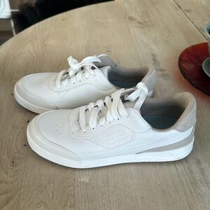 Dr Scholls White Sneaker